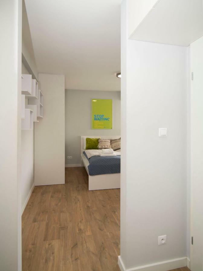 Wlr Apartments - Hoza II Варшава Экстерьер фото