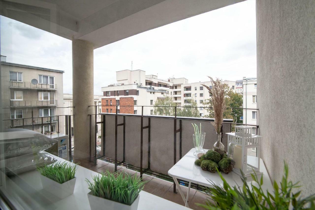 Wlr Apartments - Hoza II Варшава Экстерьер фото